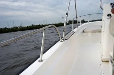 Boston Whaler 190 Montauk 3