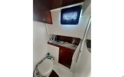 Beneteau Antares 760 3