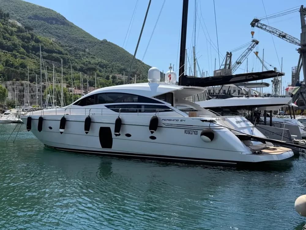 2010 Pershing 64 Boat for Sale in Naples