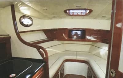 LCY Lago 35 Deluxe Lobster 3