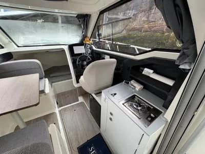 Quicksilver 675 Weekender 5