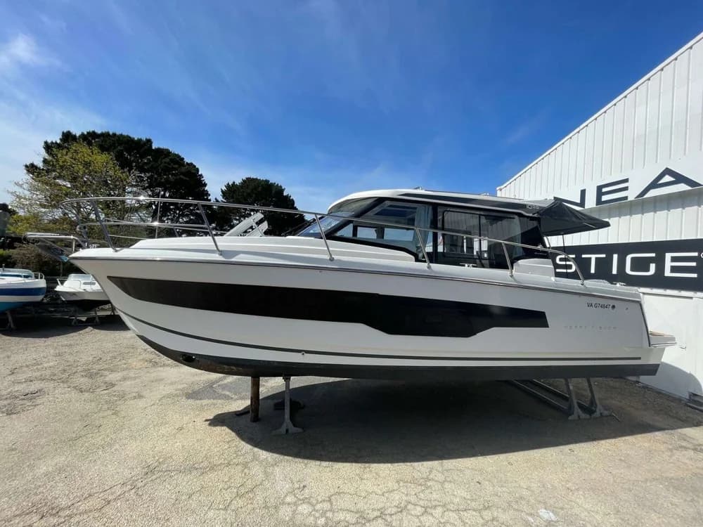 Jeanneau Merry Fisher 1095 Coupe