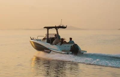Quicksilver Activ 705 Open mit 150PS und Trailer 2