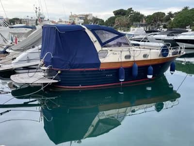 2016 Mimi Mimi 9,30 | 30.5 ft 2