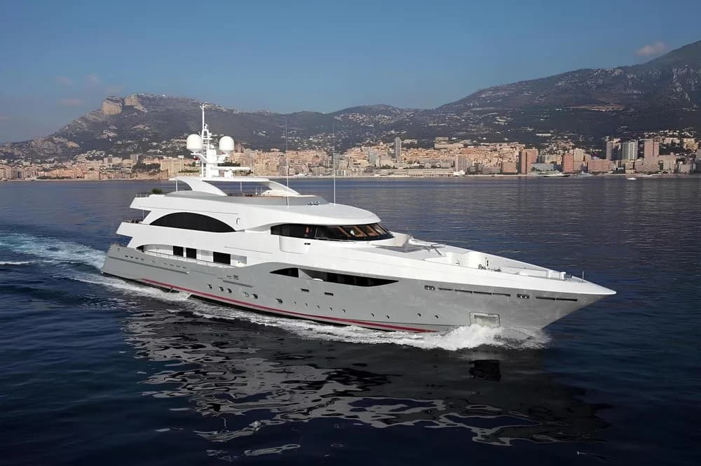 2011 Columbus Yachts 177 | 176.2 ft