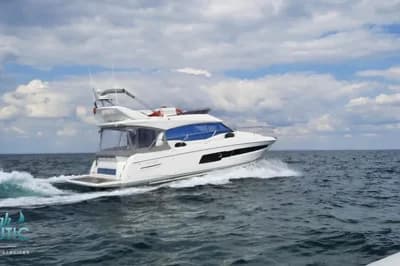2018 Prestige 460 | 46.9 ft 3