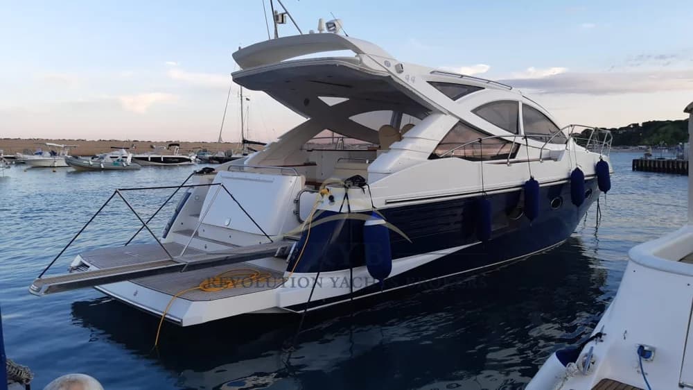 2011 Innovazione e Progetti Mira 44 | 14m
