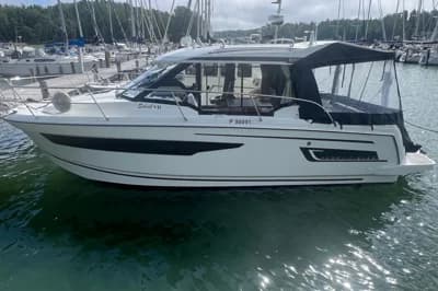 2022 Jeanneau Merry Fisher 895 | 29.8 ft 2