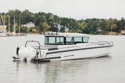 2020 Axopar 37 XC Cross Cabin | 38.1 ft 2