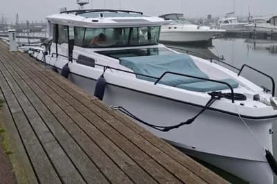 2025 Axopar 45 XC Cross Cabin | 45.6 ft 2