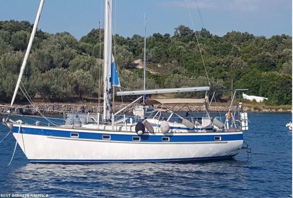 Hallberg-Rassy HR 382
