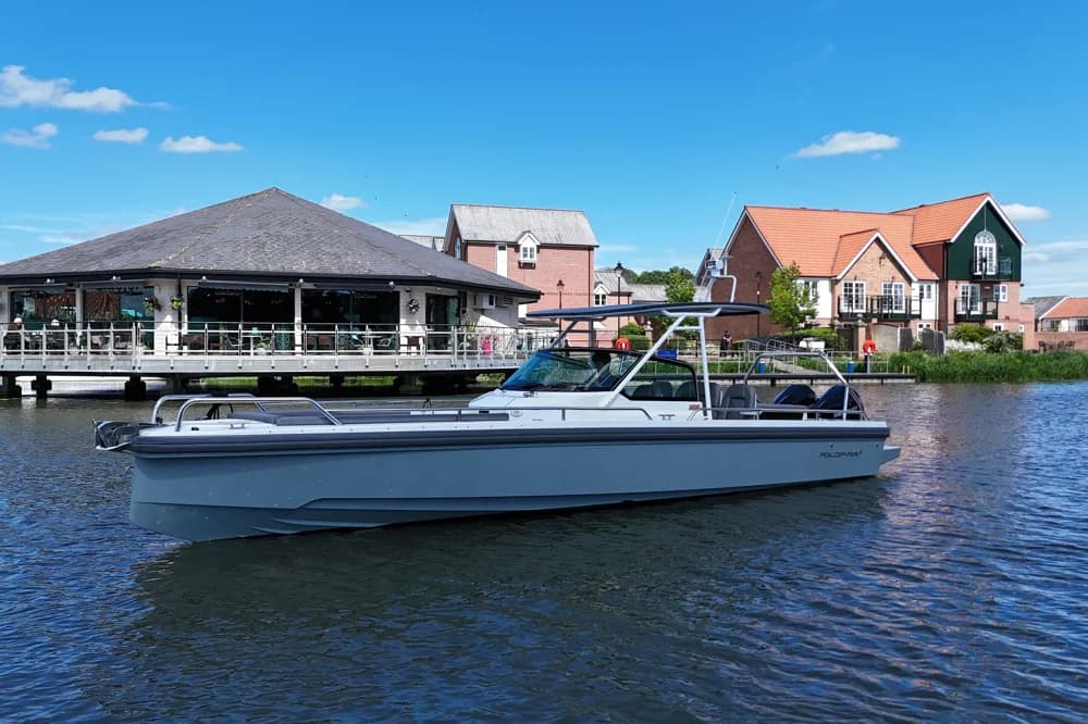 2019 Axopar 28 T-Top | 9m
