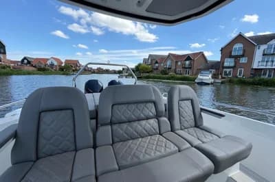 2019 Axopar 28 T-Top | 9m 3