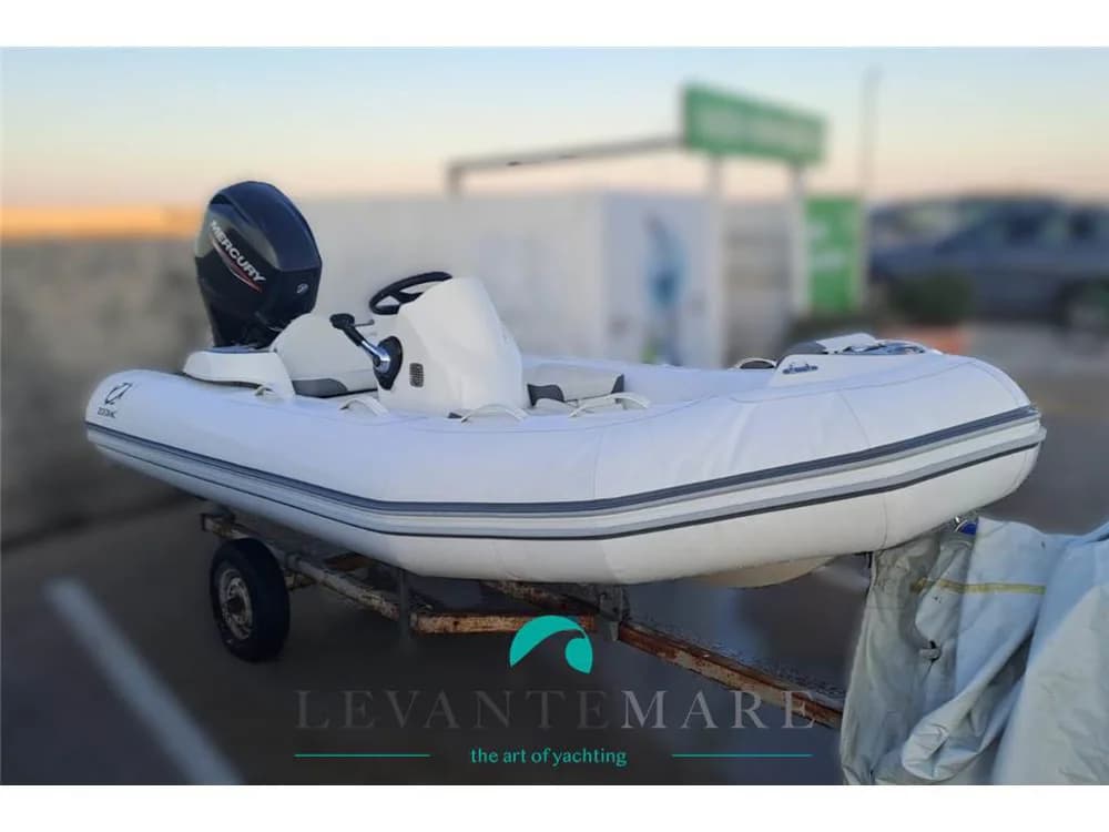 Zodiac - Yachtline 400