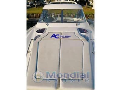 Bavaria Yachts - 38 Hard Top 3
