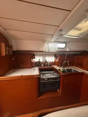 Beneteau Oceanis Clipper 411 3
