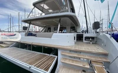Lagoon Sixty 5 3