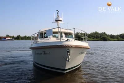 Linssen Grand Sturdy 40.9 Sedan 2