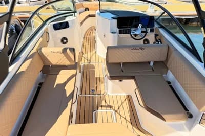 2027 Sea Ray SDX 250 Outboard | 8m 3
