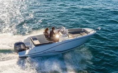 Jeanneau Cap Camarat 6.5 CC 3