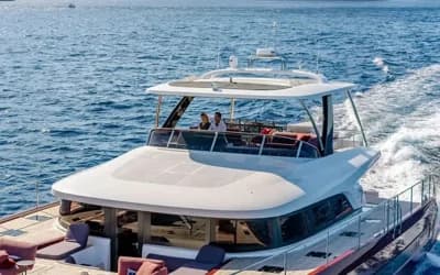 Lagoon Sixty 7 2