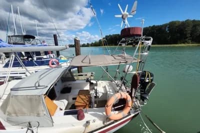 1982 Hinterhoeller Niagara 35 | 35 ft 3