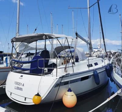 Bavaria Cruiser 32 Short Keel 2