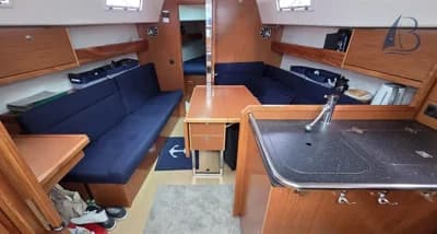Bavaria Cruiser 32 Short Keel 3