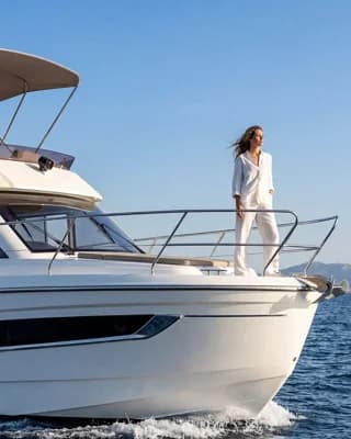 Alyssa Fly 11 by Barbossa - Flybridge 2