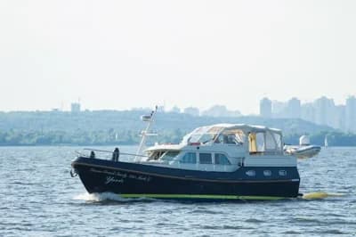 Linssen GRAND STURDY 430 2