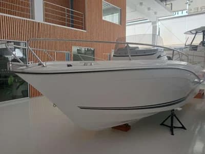 Jeanneau Cap Camarat 6.5 CC Serie 3 3
