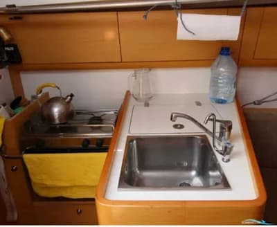 Beneteau First 40 4