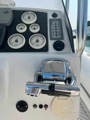 BAT 880 ULTIMATE – 2× MERCURY VERADO 250 3