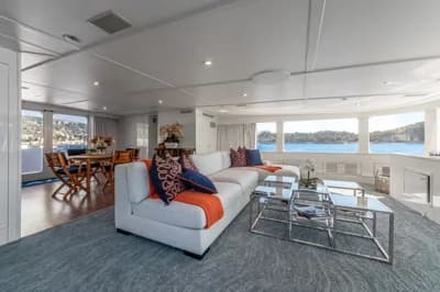 2002 North American Custom 46.6m | 47m 3
