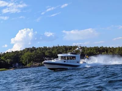 Paragon 31 Flybridge 2