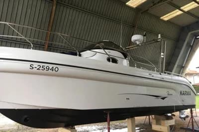 2015 Ranieri International Shadow 30 | 9m 2