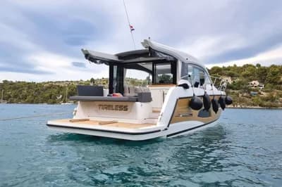 Sealine C390 3