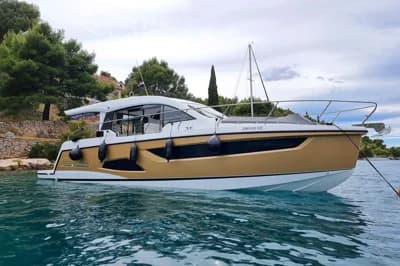 Sealine C390 4