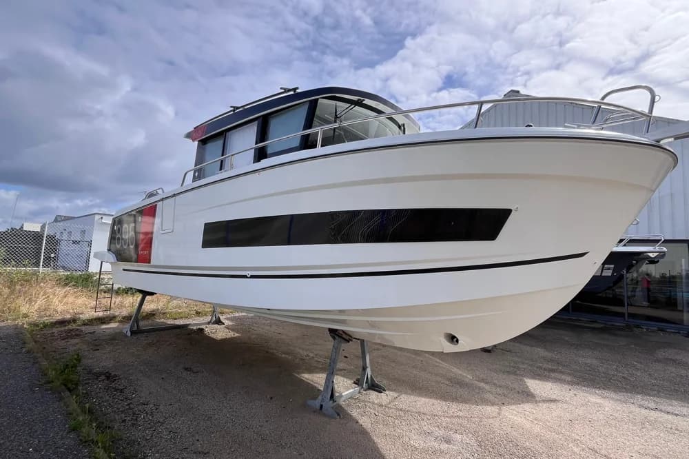 Jeanneau Merry Fisher 895 Sport