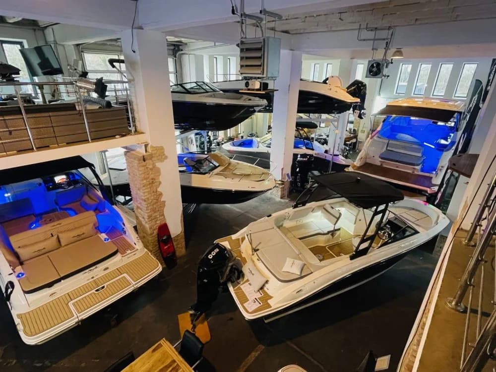 Sea Ray 250 SDX