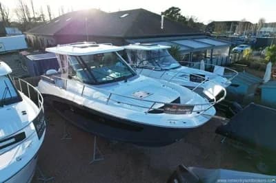 Jeanneau Cap Camarat 10.5 WA Series 2 2