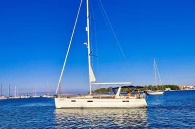 Beneteau Oceanis 45 2