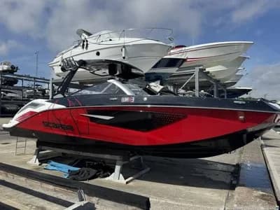 Scarab 285 ID 3