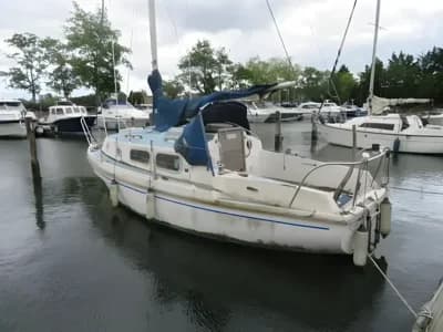 1979 Westerly Pageant 23 Boat for Sale in Gillingham Marina 2