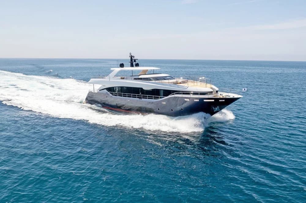 2022 Maiora 30 Walkaround | 31m