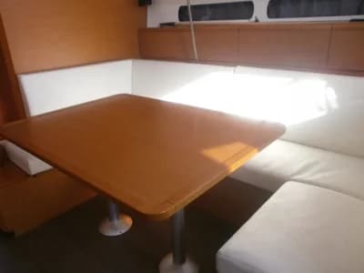 2015 Jeanneau Sun Odyssey 439 | 13m 3