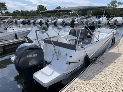 Jeanneau Cap Camarat 6.5 CC Serie 3 5