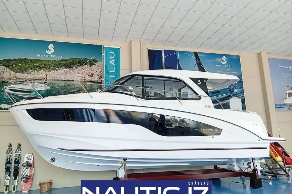 Beneteau Antares 9 V2