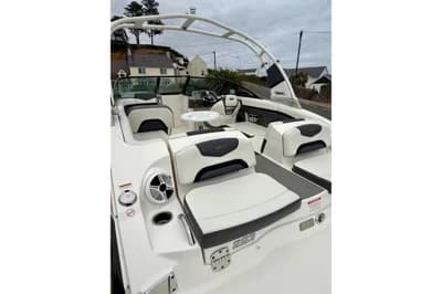 Chaparral Vortex 223 VR 3