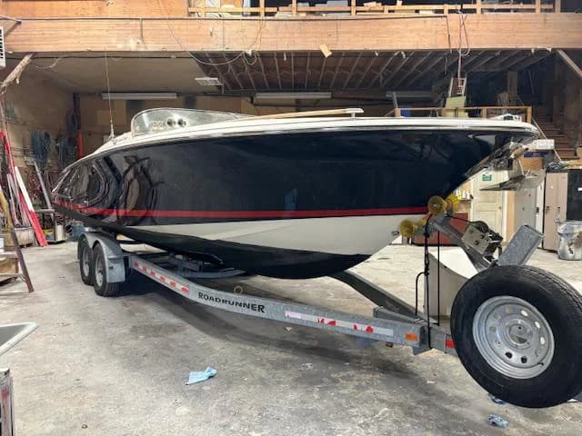 Chris-Craft Corsair 28